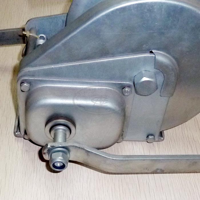 Hand Crank Winch HWB55